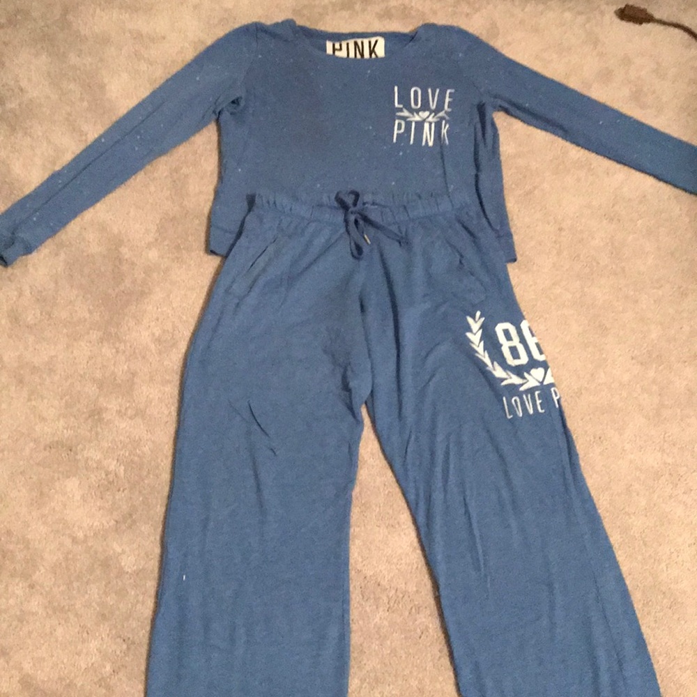 Pink VS sweatsuit